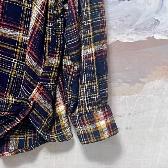 WE THE FREE PEOPLE Blue Plaid Flannel Shirt RIVETED Womens S Button Up Oversized - Picture 10 of 16